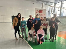Детски коледен турнир по тенис на маса се проведе в спортната зала "Величко Чолаков"
