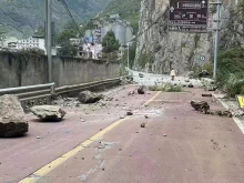 Земетресение от 6.1 по Рихтер удари Китай