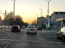 Арести на шофьори в Пловдив: Пиян падна с колата си в шахта