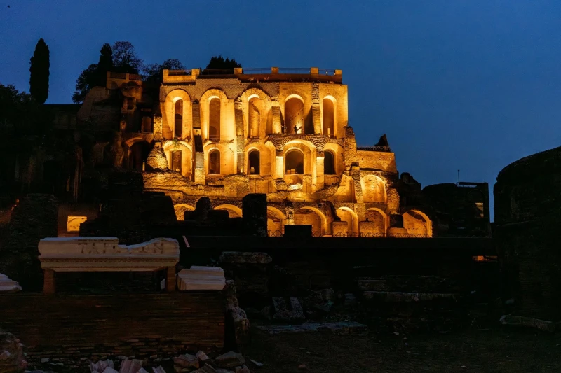 Домус Тибериана: "Изгубеният" първи древноримски императорски дворец край Колизеума отвори за посетители отново след 50 години в забвение