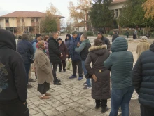 Хората от Бутово излизат на протест, АПИ не позволили да затворят пътя Павликени - Левски