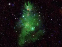 Космическа Коледа: НАСА засне звезди с форма и цвят на елха