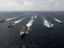Коалиция начело със САЩ създава коридор за безопасно плаване в Червено море, НАТО ще пази корабите от атаки на йеменските бунтовници