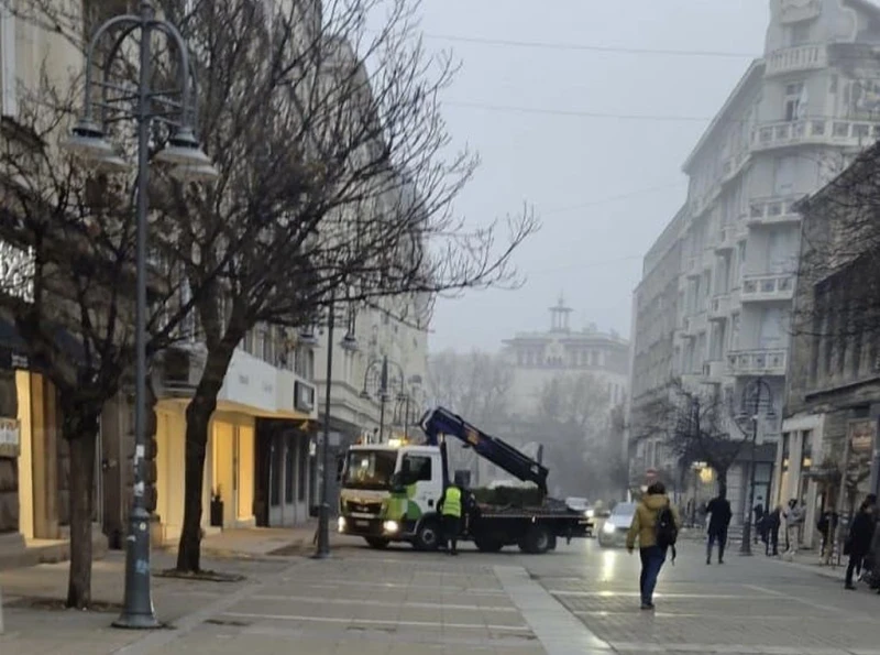 Терзиев нареди да бъдат разчистени тротоарите