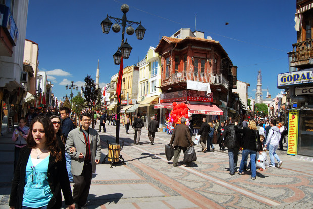 Събота е най силният ден за търговците в Одрин Особено през декември
