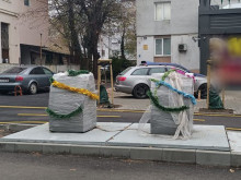В Бургас украсиха дори казаните за Коледа