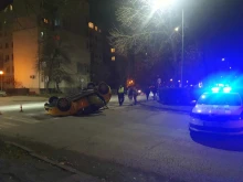 Вечерна каскада в Пловдив! Такси е по таван, полицията не пропуска автомобили