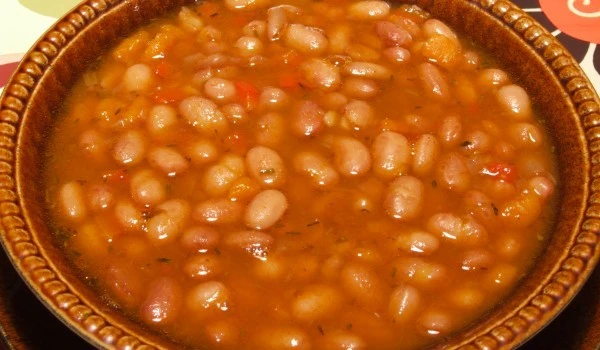 Рецепта за най-вкусния боб за Бъдни вечер