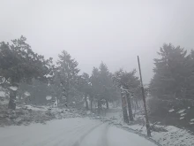 Слаб снеговалеж на прохода "Шипка", трафикът е спокоен