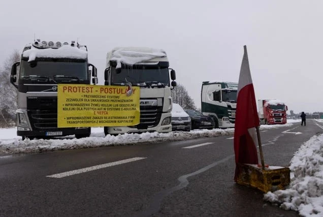 Полските шофьори отблокираха ключов ГКПП между Полша и Украйна