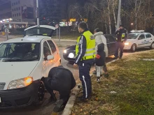 Кражбата на елха от подлез в Перник: Задържаха двама, добре познати на полицията