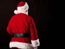 Крадци, облечени като Дядо Коледа, обраха дом за възрастни хора в Гърция