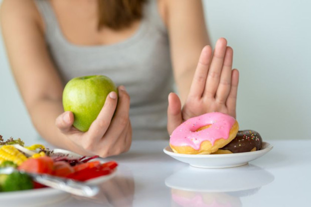 Диетолозите предлагат множество диети Повечето от нас се лутат и