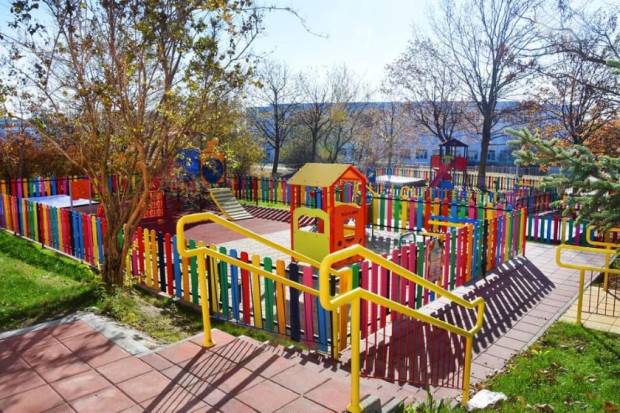 Детските градини във Варна ще работят на 28 и 29
