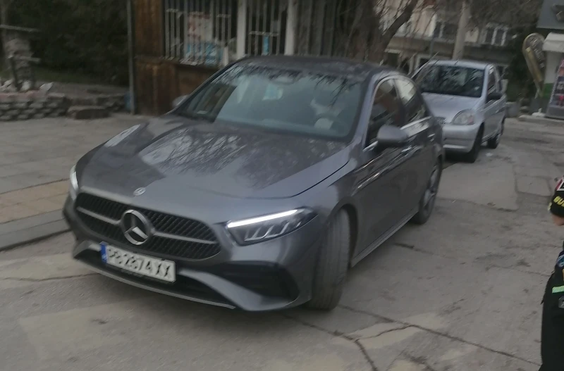 Пловдивчанин: Направете я известна тази. Малка, но нагла и заплашва