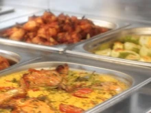 Пластмасовите прибори и кутии за храна поскъпват. Ще може ли да си носим кутии за храна от вкъщи?