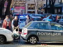 В "Капана" - бизнесмен недоволства от униформен. Хората: Полицаят е прав
