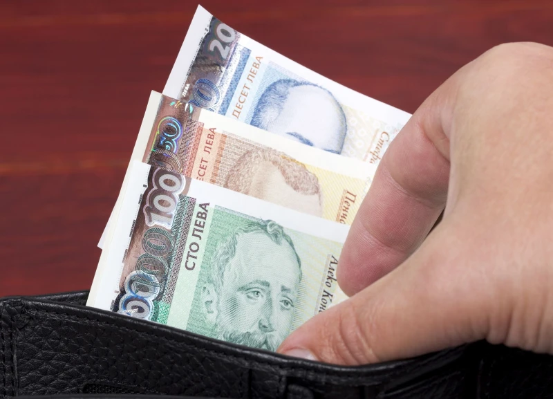 Блогър за новите учителски заплати: Сега е 2 пъти по-добре, отколкото при социализма
