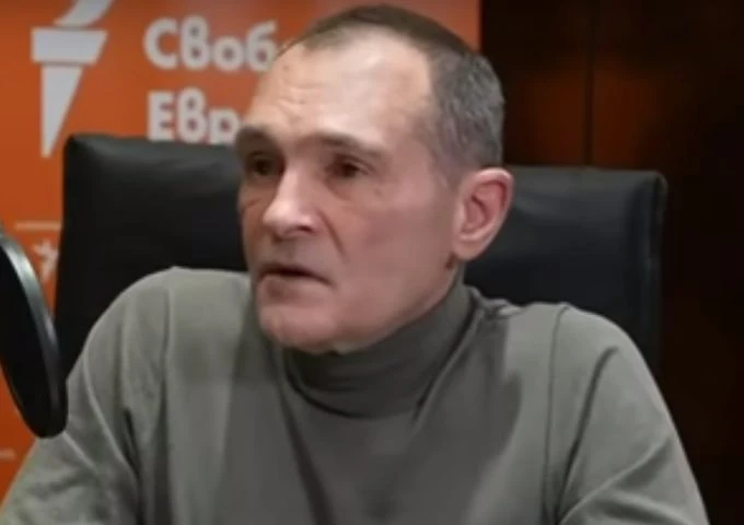 Васил Божков се стопи