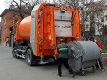 Екипи на "Чистота" ще работят на Нова година