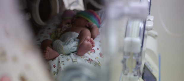 </TD
>Две бебета проплакаха в празничната новогодишна нощ в Акушеро-гинекологичното отделение