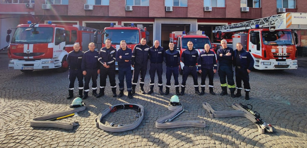 </TD
>Пловдивските огнеборци от първа смяна поеха първото дежурство за новата