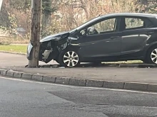 Празен път, движение няма, но този софиянец реши да паркира в стълба