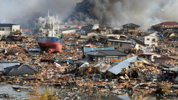 Photo of Des personnes ensevelies sous les décombres et un incendie à la centrale nucléaire de Shika après une série de tremblements de terre qui ont frappé le Japon