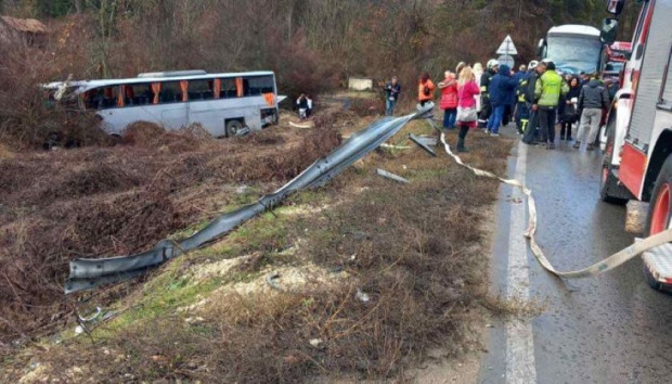 Ето какво е състоянието на най-тежко пострадалата жена в катастрофата край Борово