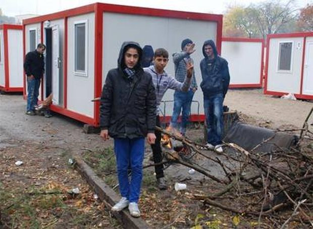 Страната ни няма да приема 6000 бежанци идващи от Австрия