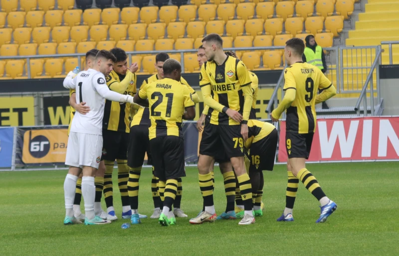 Ботев с първа тренировка днес
