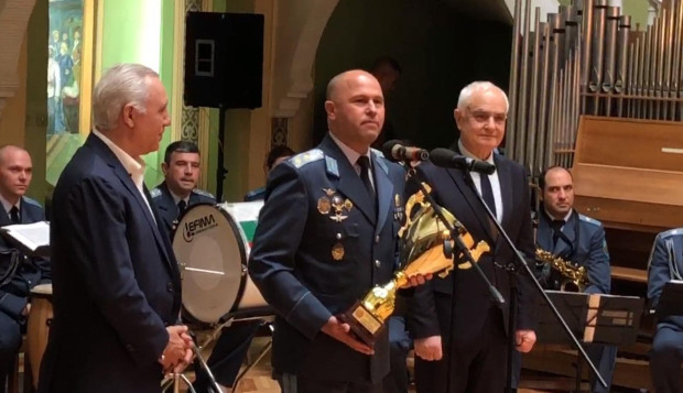 В Пловдив наградиха най-добрите военни спортисти на България