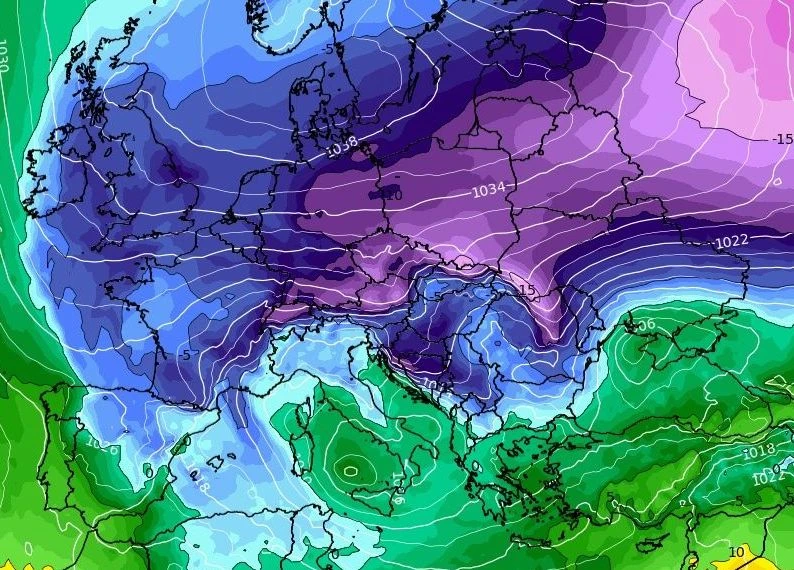 ECMWF: Температурите падат под минус 30 градуса
