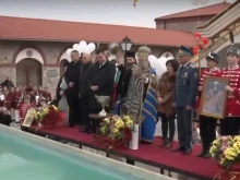 В Кърджали спасяват кръста от две места?