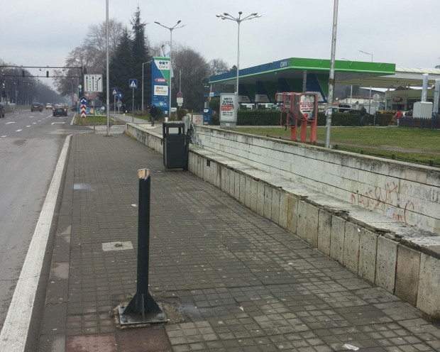 Жителка на Варна сигнализира в социалните мрежи за отрязан метален