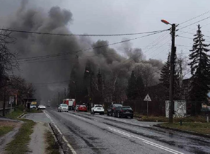 Складово помещение гори в района на село Жиленци