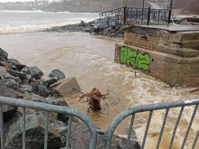 Заради дъжда: Затварят за движение два моста в Царево