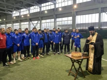 Отец Васил пожела на Спартак завръщане във Втора лига и откриване на стадион "Тодор Диев"