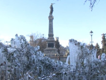 Зимна приказка в наш български град