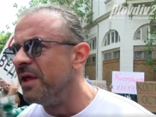 Алибегов: От години се борим с клиентите в заведенията, които крият касовия си бон, за да не плащат сметката
