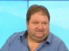 Експерт: Латинизираме бащините имена