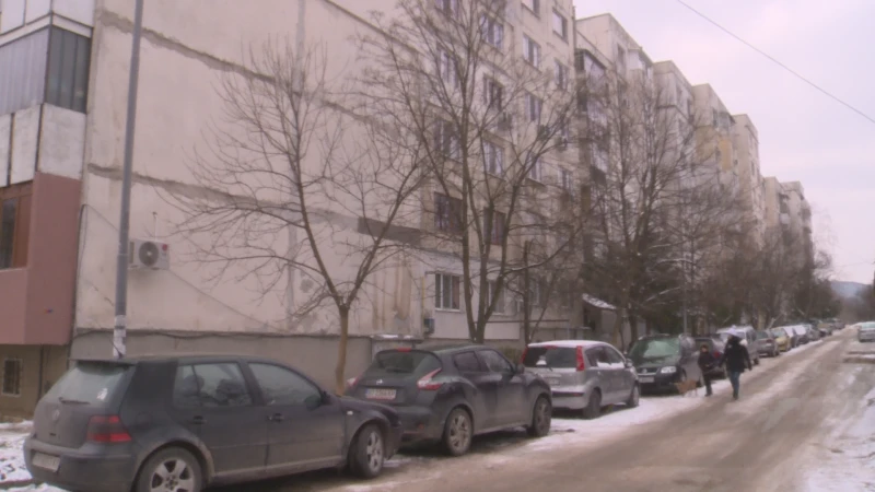 В Горна Оряховица се чудят: Измама или нехайство от страна на МРРБ е програмата за саниране