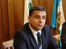 Търновалийски ще открие утре кампания против изоставянето на деца