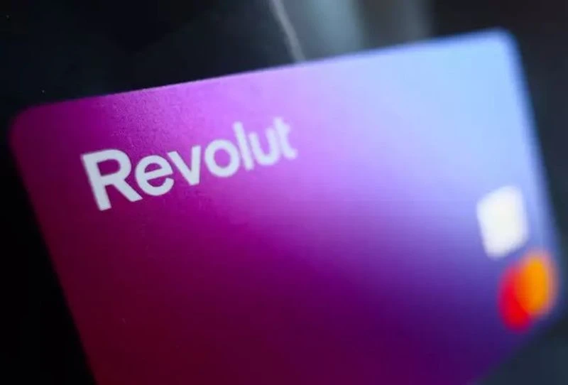 Неприятна новина за клиентите на Revolut и сметката им