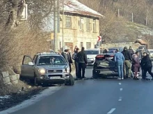 Възстановено е движението по пътя София - Перник в района на Владая след тежката катастрофа