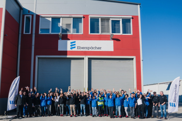 </TD
>Автомобилният доставчик Eberspächer продаде чисто новия си завод в България