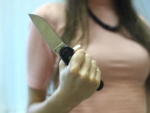При семейна разпра: Жена се опита да убие мъжа си с нож