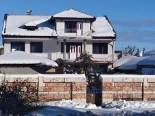 След смъртта на Ферарио Спасов Начо продава луксозния си палат