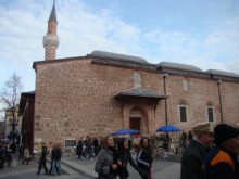 Спряха тока на джамиите, имамите в областта масово напускат, не им плащат