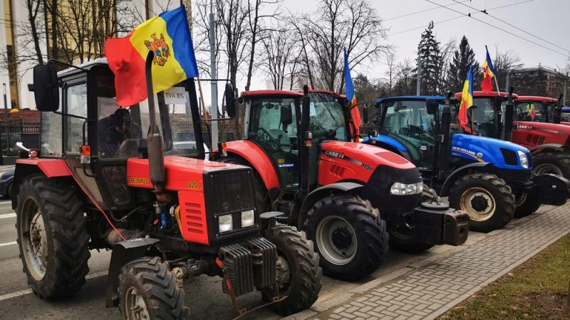 В Румъния постигнаха споразумение с фермерите, блокирали границата с Украйна